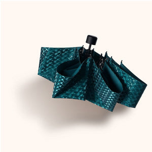 Ultra Wind Resistant Geometric Pocket Umbrella